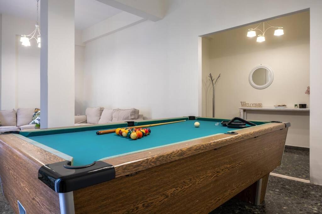 Billiard Home Kalamáta Buitenkant foto